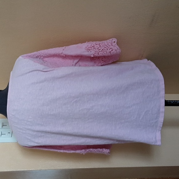 Talbots Women's Boho Pink Lace / Crochet Sleeve Top, sz L - Picture 2 of 7